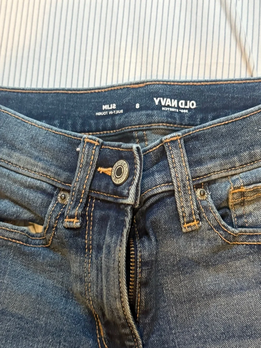 Old Navy boy’s jeans